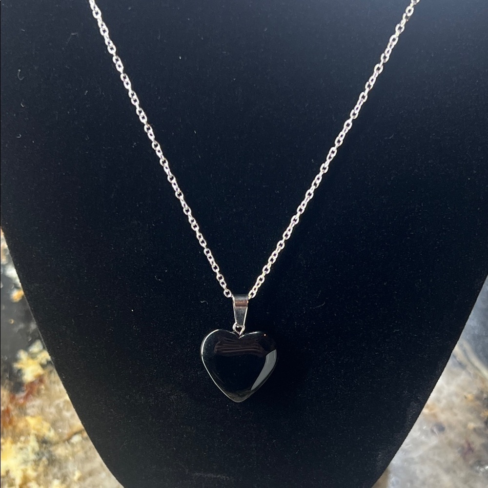 925 Silver Black Obsidian Heart Pendant Necklace - Picture 2 of 5